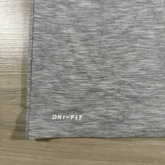 Air Jordan Nike NBA Charlotte Hornets Warm Up T Shirt Men's Size XL Tall Dri Fit - Picture 5 of 7